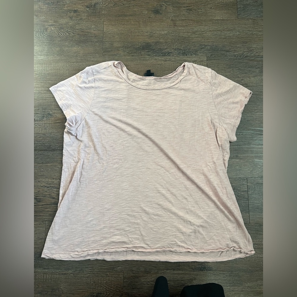 Torrid burn out pink/peachish size 3 work out thin Tshirt.